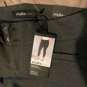 Studio by torrid - ankle skinny size 10 regular length - dark grey